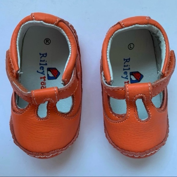 NIB RileyRoos Savannah in Tangerine Baby Shoes Size 3-6 Months Size 3 - 4 - Picture 3 of 11